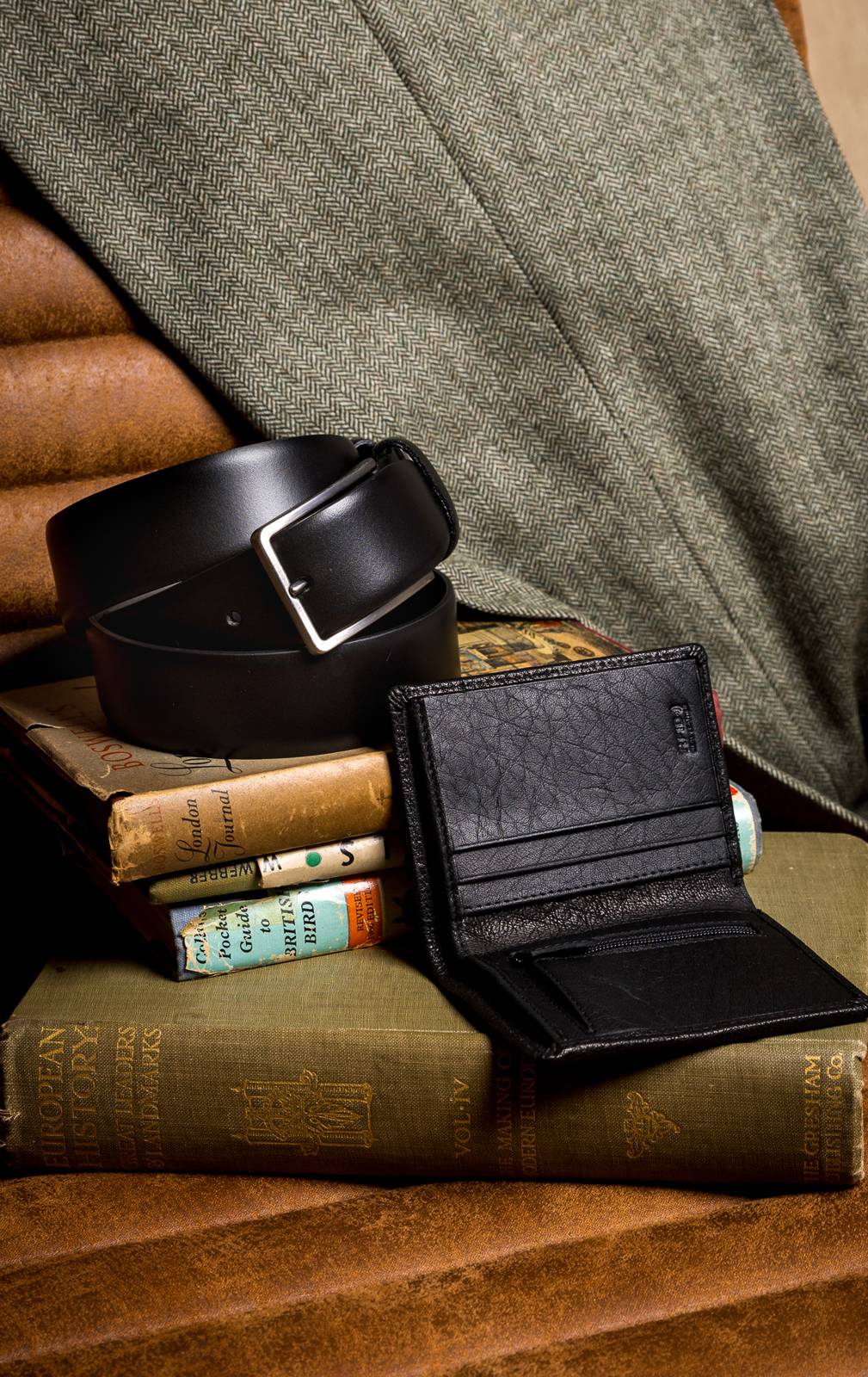 Black Casual Set from Dobell