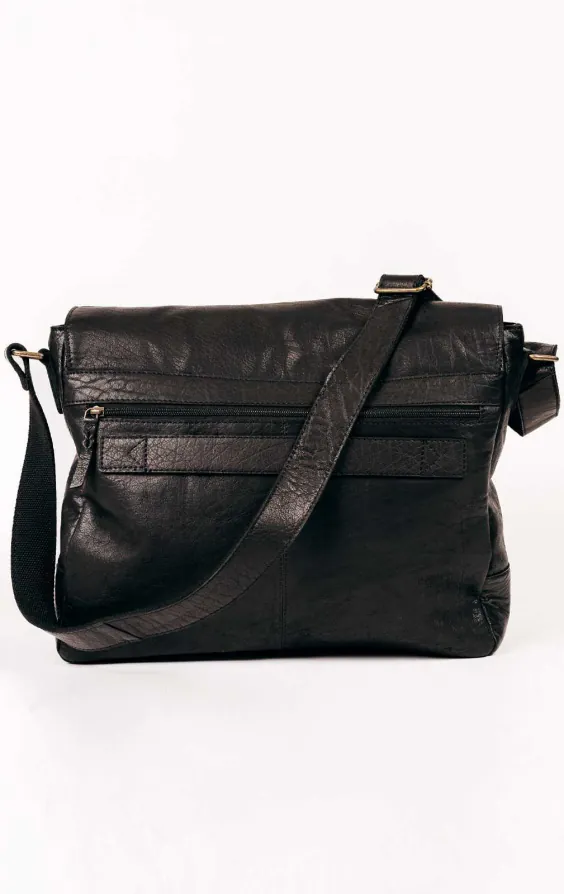Black Leather Large Messenger Bag - photo 1 Black Leather Large Messenger Bag - photo 1