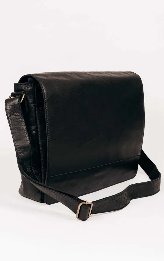 Black Leather Large Messenger Bag - photo 2 Black Leather Large Messenger Bag - photo 2