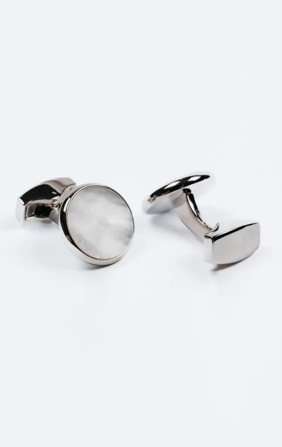 Silver Coloured Mother of Pearl Circle Cufflinks - photo 1 Silver Coloured Mother of Pearl Circle Cufflinks - photo 1