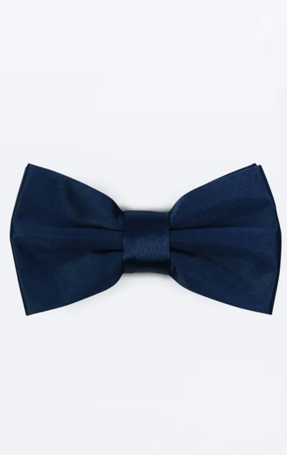 Navy Blue Bow Tie (Pre-Tied & Self-Tie) Navy Blue Bow Tie (Pre-Tied & Self-Tie)