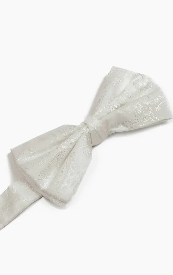 White Paisley Bow Tie - photo 1 White Paisley Bow Tie - photo 1