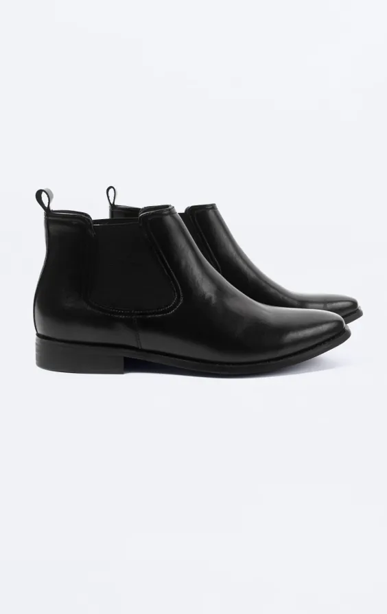 Black Chelsea Boots