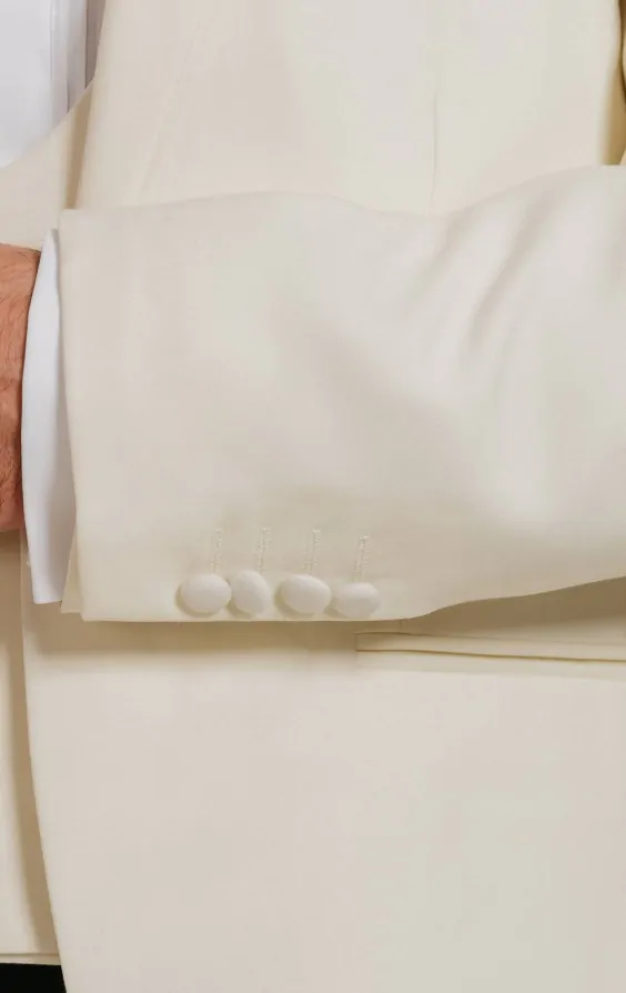 White Shawl Lapel 3 Piece Tuxedo thumbnail 4