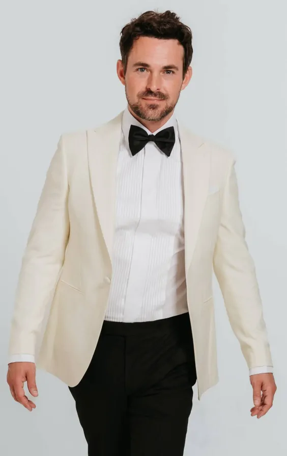 Peak Lapel White Tux With Black Shirt White Peak Lapel Slim Fit