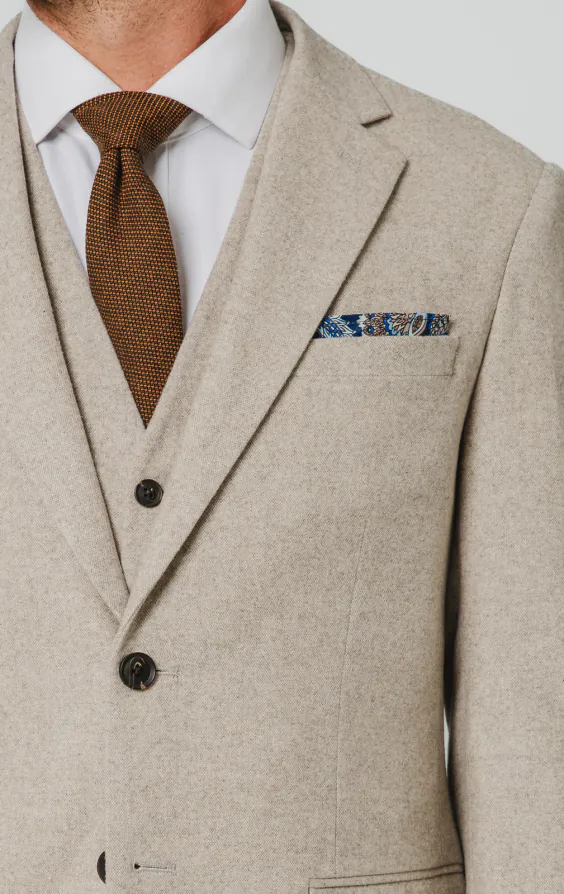 Stone Donegal Tweed 3 Piece Suit - photo 2 Stone Donegal Tweed 3 Piece Suit - photo 2