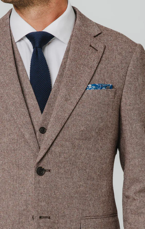 Redwood Herringbone Tweed 3 Piece Suit - photo 3