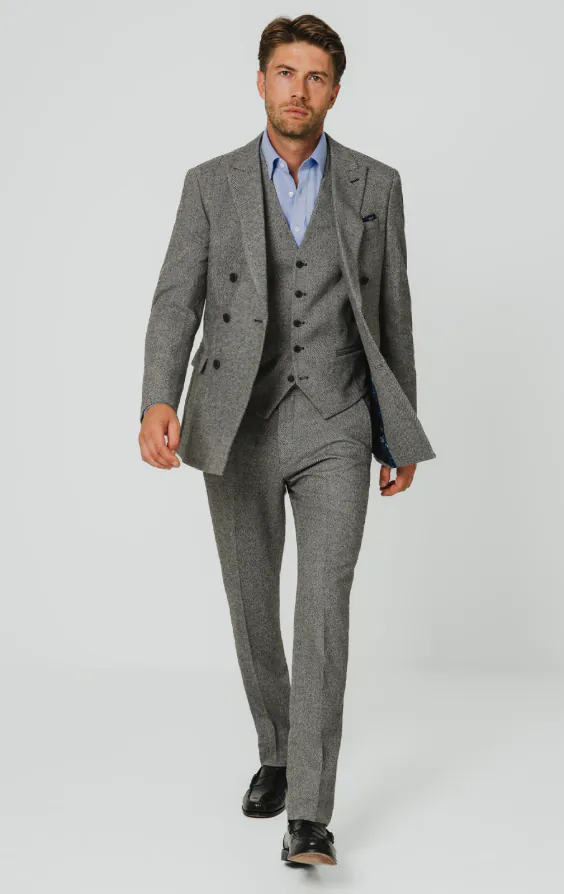 Grey Twill Tweed 3 Piece Suit - photo 1 Grey Twill Tweed 3 Piece Suit - photo 1