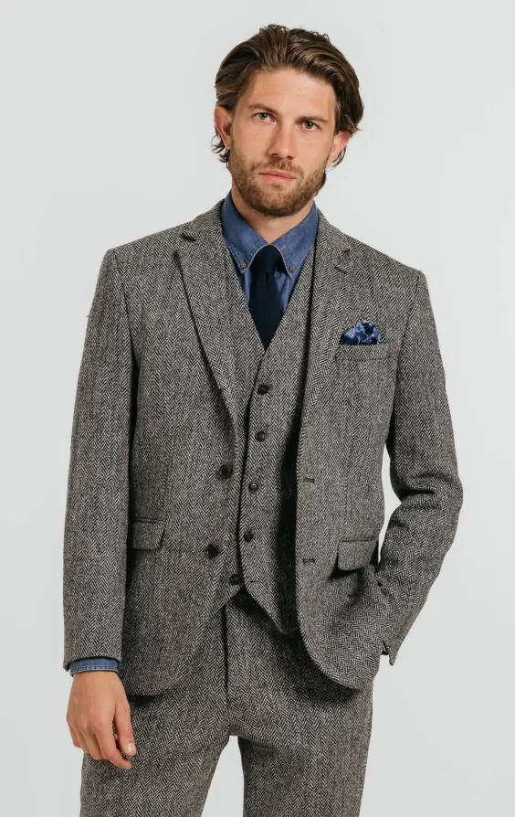country mens herringbone suit