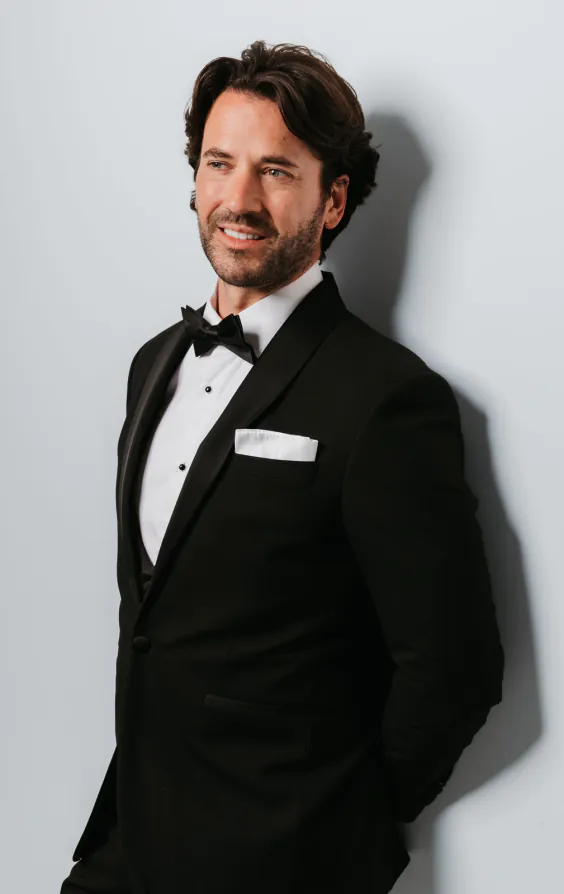 Black Slim-Fit 3 Piece Tuxedo with Shawl Lapel - photo 2 Black Slim-Fit 3 Piece Tuxedo with Shawl Lapel - photo 2