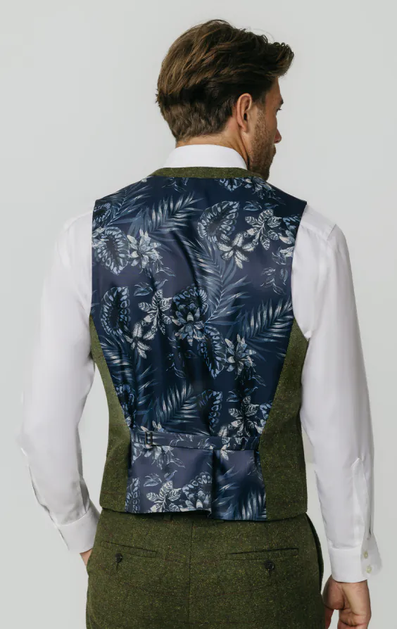 Green Windowpane Check Tweed Waistcoat thumbnail 3