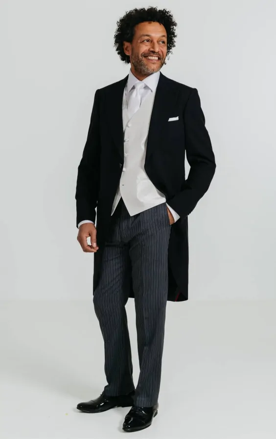 Ivory Dupion Waistcoat thumbnail 2