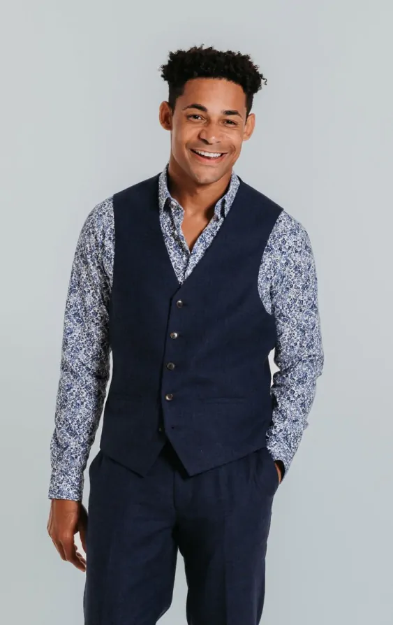 Navy Linen 3 Piece Suit thumbnail 9