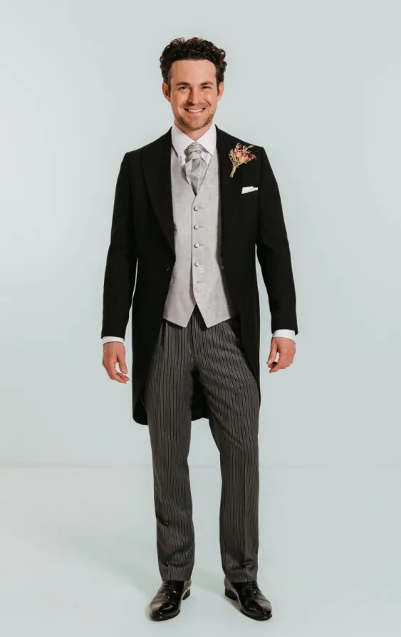 Silver Paisley Waistcoat thumbnail 2