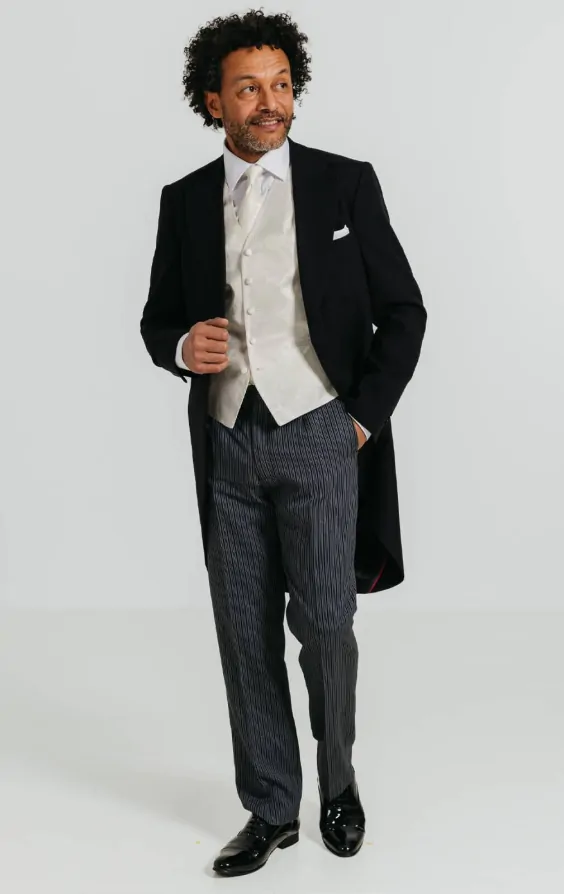 Ivory Paisley Waistcoat thumbnail 2