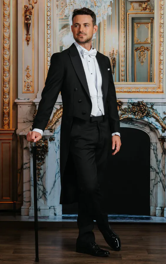 White Tie 2 Piece Suit thumbnail 2